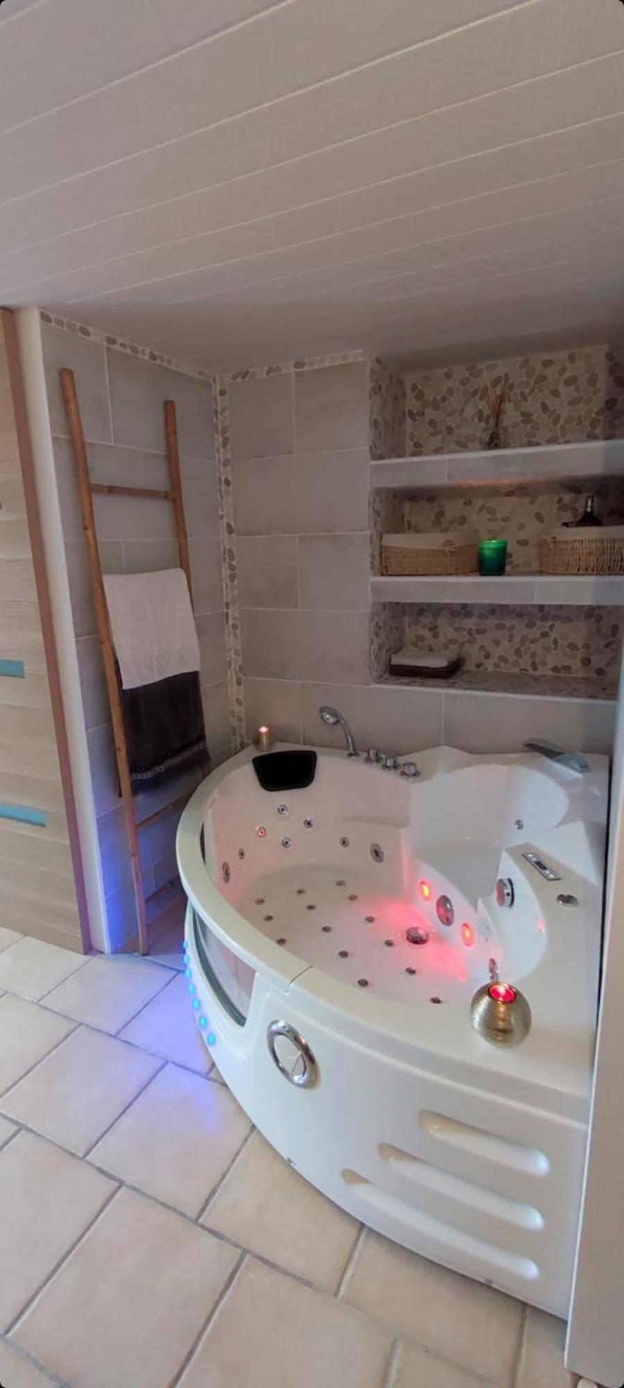 شقة Au Fil De L' Eau Aurec-Sur-Loire المظهر الخارجي الصورة